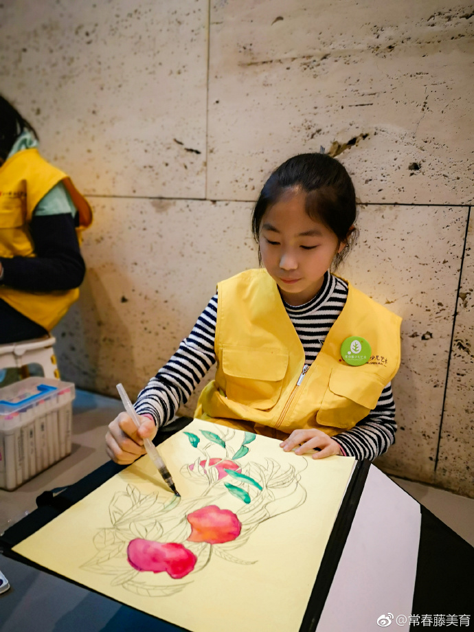 参观学习中国艺术巨匠齐白石特展,德国新表现主义马库斯·吕佩尔茨画展