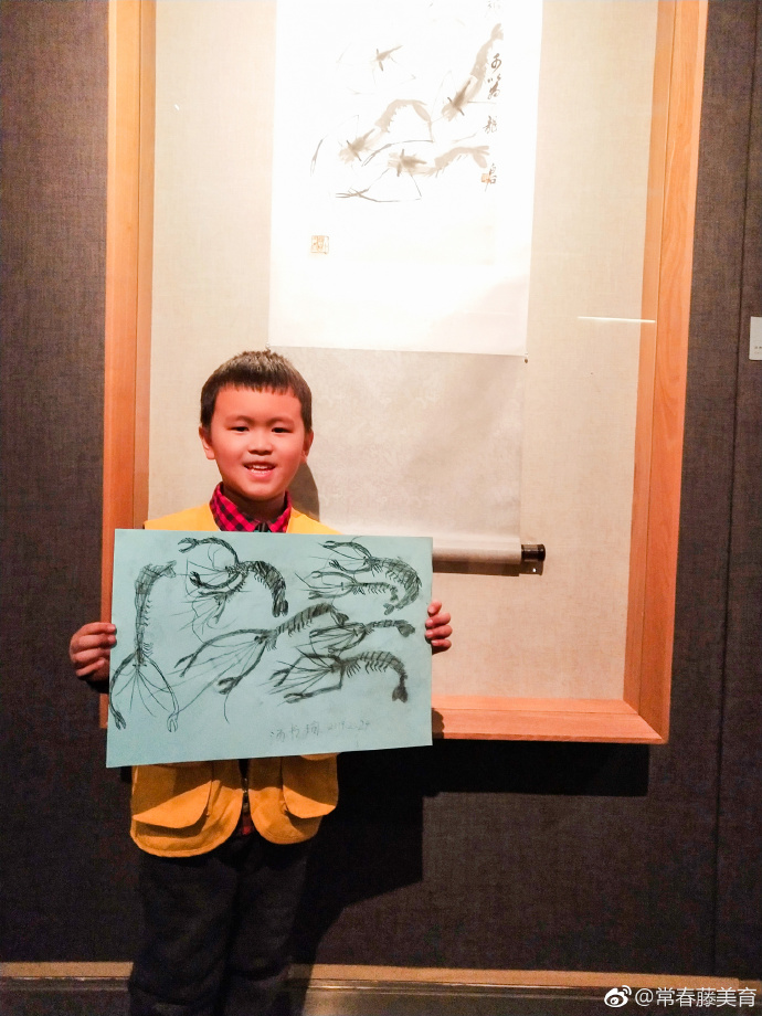 参观学习中国艺术巨匠齐白石特展,德国新表现主义马库斯·吕佩尔茨画展